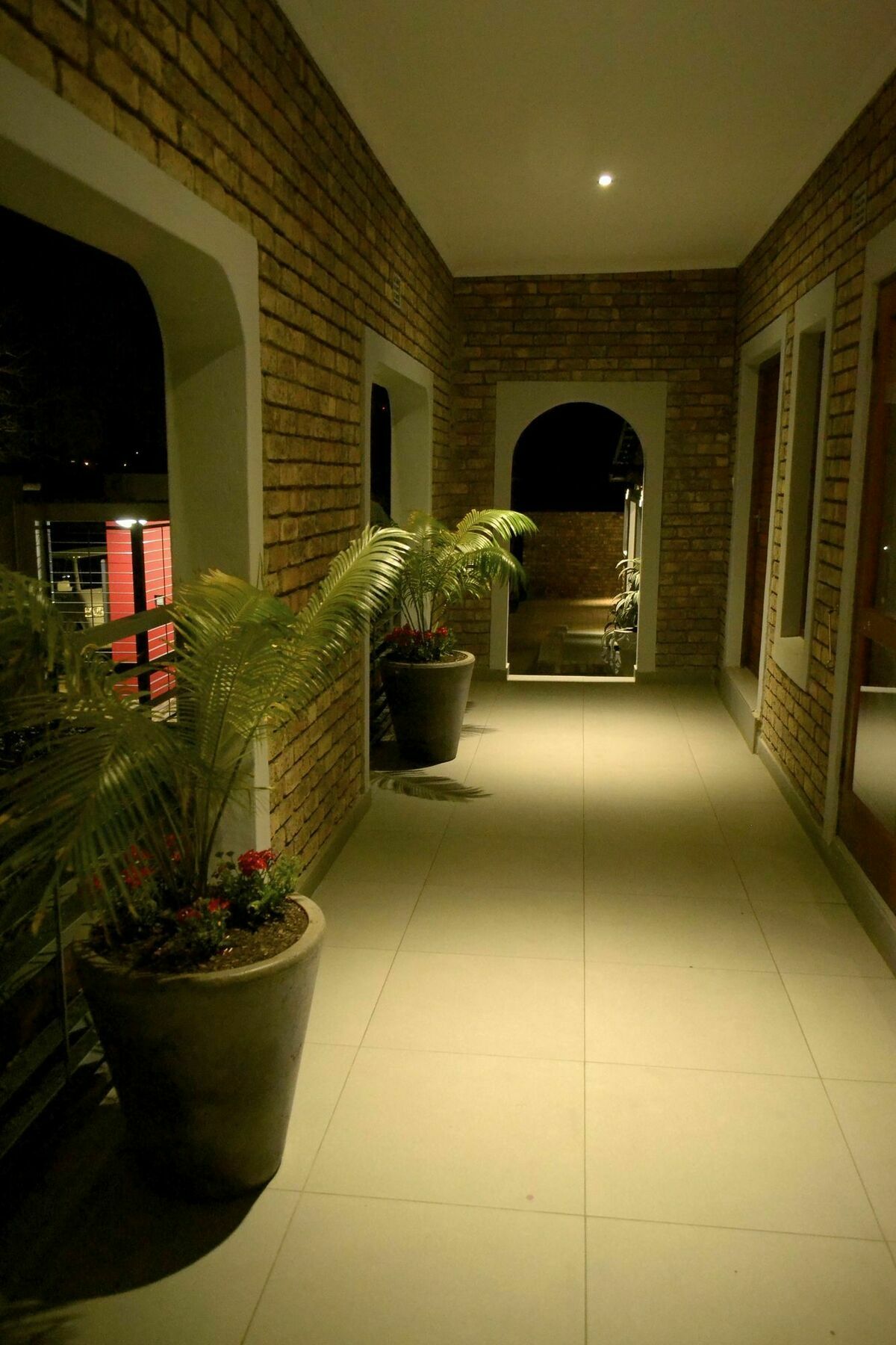 Yalla Yalla Boutique Hotel Witbank Dış mekan fotoğraf